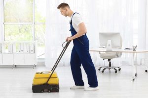 ¿Por qué es importante la maquinaria de limpieza profesional?